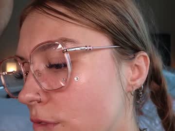 webcam couple ellie_mcqueen live cam image #8938951