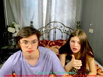 webcam couple karolina_coy live cam image #2287377