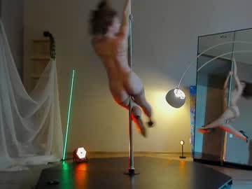 webcam girl _meganmeow_ live cam image #6001574