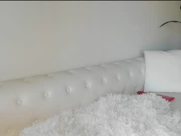 webcam girl lilbeccaxo live cam image #2435715