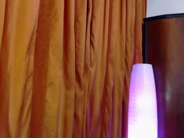 webcam girl your_wild_fantasy live cam image #6226672