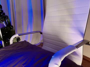 webcam girl hollyextra live cam image #11598891
