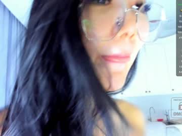 webcam girl miyong_7 live cam image #2293523