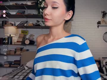 webcam girl riskyproject live cam image #10037400