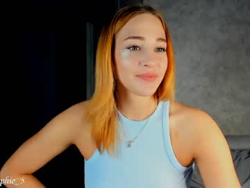 webcam girl sophie_5 live cam image #2521877