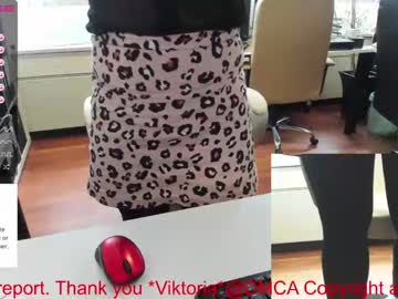webcam couple milf_viktoria live cam image #6129911