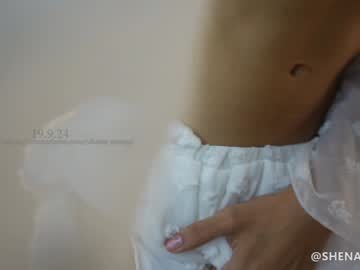 webcam girl shena_nomy live cam image #10543788