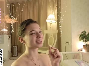 webcam girl checkmypeach live cam image #7869182