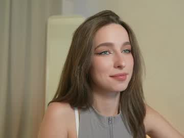 webcam girl silent_chill live cam image #12060603