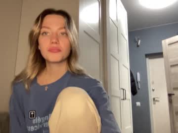webcam girl angel_from_sky live cam image #4640061