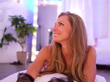 webcam girl eva_fashionista live cam image #6705332