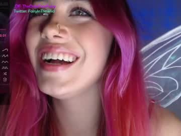 webcam girl fairyinthewild live cam image #4428811