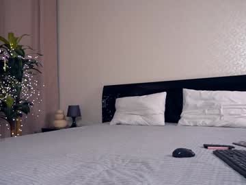 webcam girl felissiany live cam image #12861850