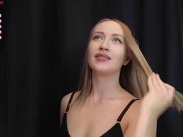 webcam couple luxmur live cam image #10257353