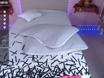 webcam girl little_effy18 live cam image #654338
