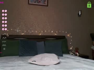 webcam girl fallen_angel_18 live cam image #8197928