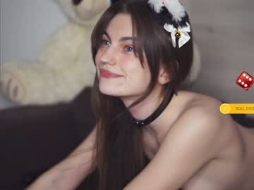 webcam girl hoolybunny live cam image #2499208