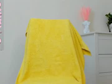 webcam girl molly__meow live cam image #9060170