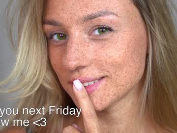 webcam girl artease live cam image #10259790