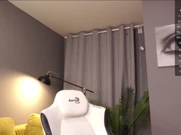 webcam girl meganiex live cam image #9071447
