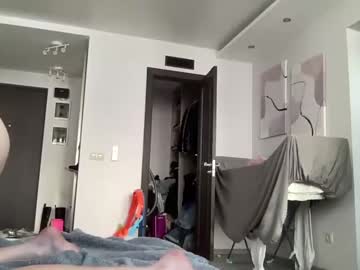 webcam couple sweetieskitties live cam image #8792555