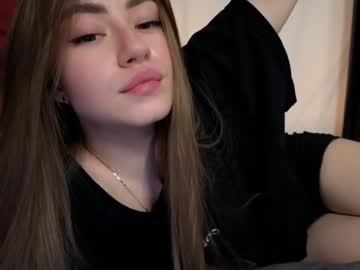 webcam girl strawberryjamx live cam image #8072081