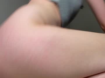 webcam girl sweetsweet__baby live cam image #1691381