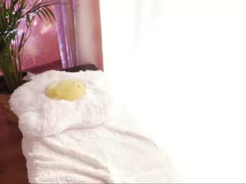 webcam girl clementine__ live cam image #4479171