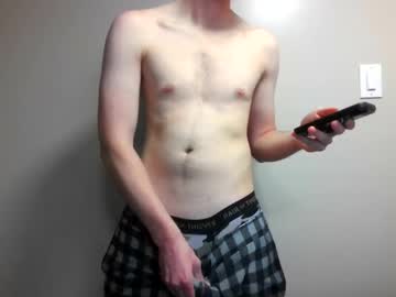webcam man urhotuniroomie live cam image #12767858