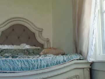 webcam girl littlegreekflower live cam image #9475420
