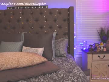 webcam girl theashleydaniels live cam image #1609115