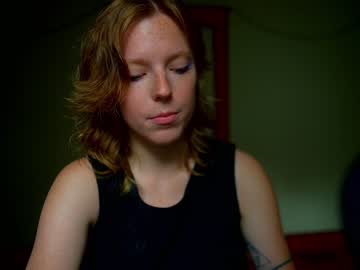 webcam girl crimsonxrapture live cam image #2893833