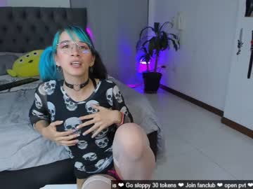 webcam couple sky_dominika live cam image #5067010