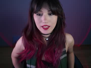 webcam girl greeny_mat live cam image #11785419