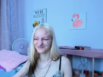 webcam girl erika__lodge live cam image #3082411