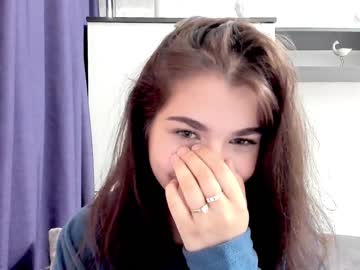 webcam girl hot_chill__ live cam image #2990683