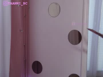 webcam girl taanni_bc live cam image #7579043