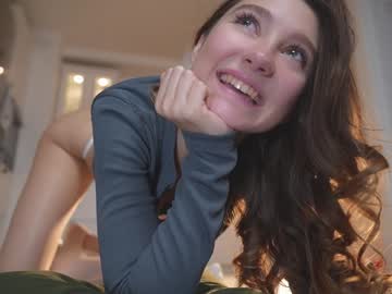 webcam girl mia_elfie live cam image #10992604