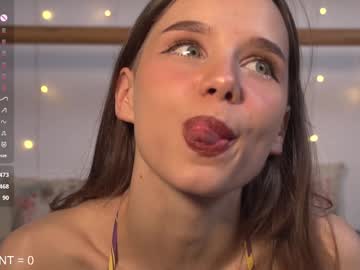 webcam girl elation_evy live cam image #11444731