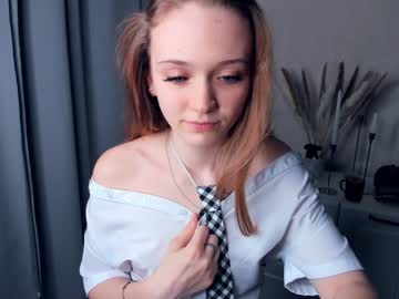 Cam for caressing_glance