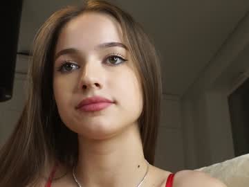 webcam girl hecola live cam image #10610359