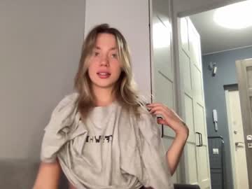 webcam girl angel_from_sky live cam image #6460982