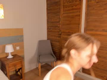webcam girl kellanflowers live cam image #7101956