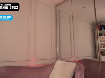 webcam girl mariannacruzz live cam image #10440068