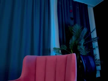 webcam girl blue_eye_twinkle live cam image #8662312