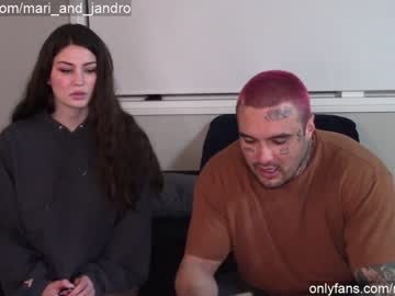 webcam couple mari_and_jandro live cam image #772592
