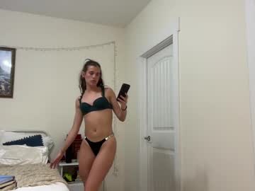 webcam girl yourgirlnicolexo live cam image #12384015
