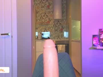 webcam girl kingkong_my_bf live cam image #10860205