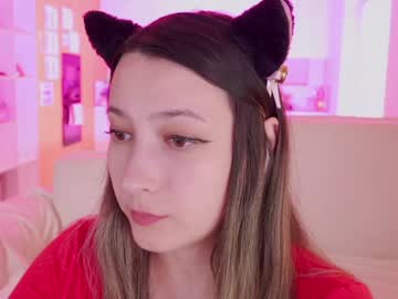 webcam girl aveksmr live cam image #12720116