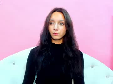 webcam girl victoriaevery live cam image #3473418